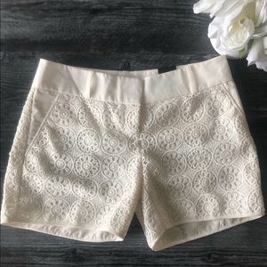 The Limited Eyelet lace shorts white size medium NEW with tags